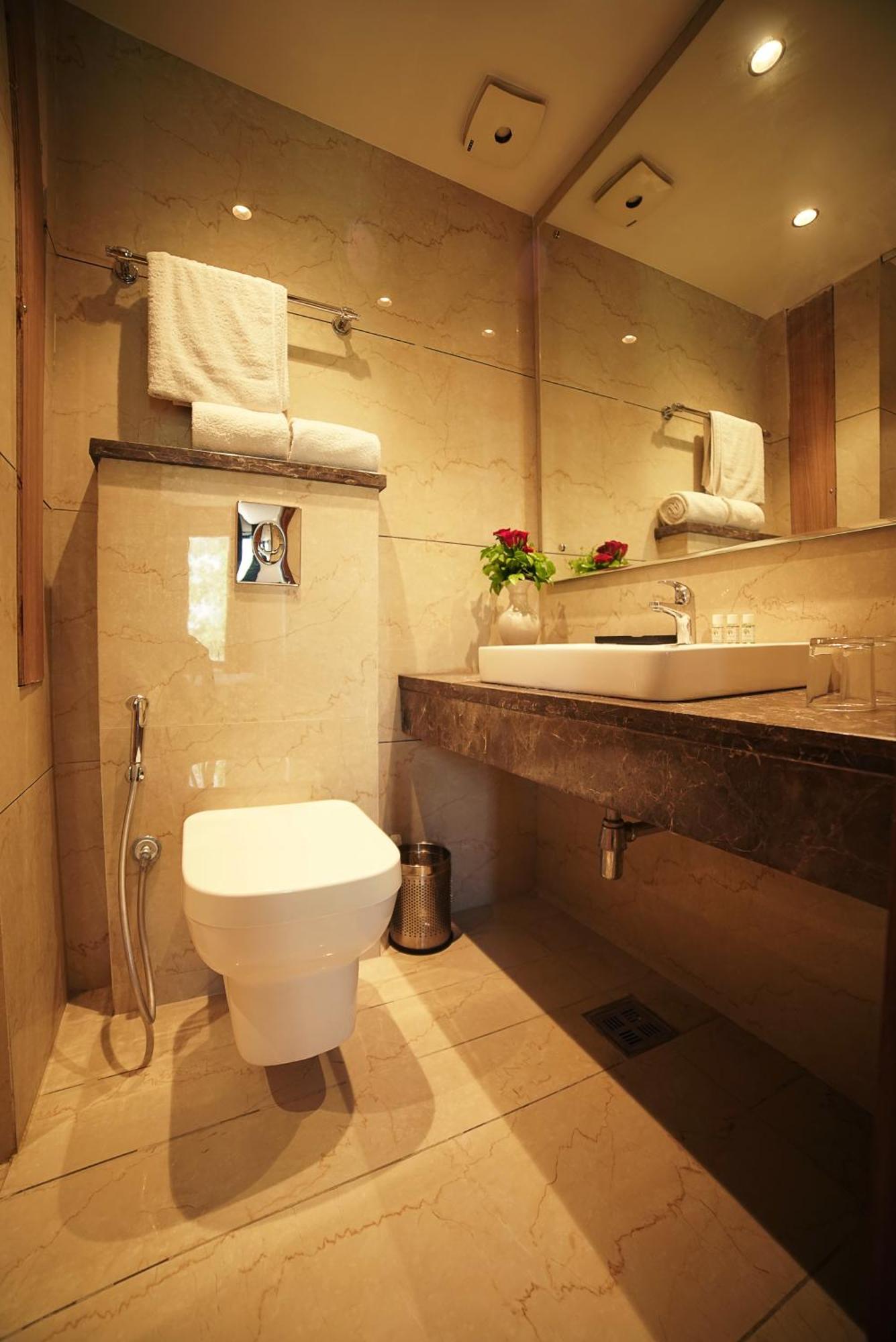 Treehouse London Street Amritsar Hotel Eksteriør billede